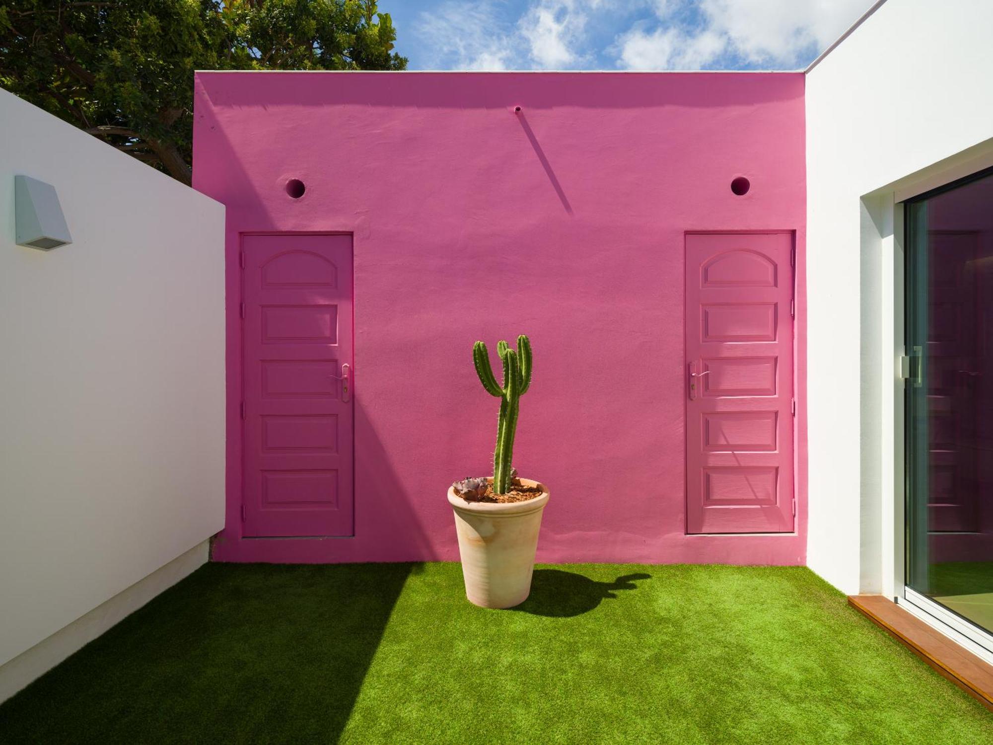 Miami Queens Villa With Private Pool By Tenpropertiesgc San Bartolome Bagian luar foto
