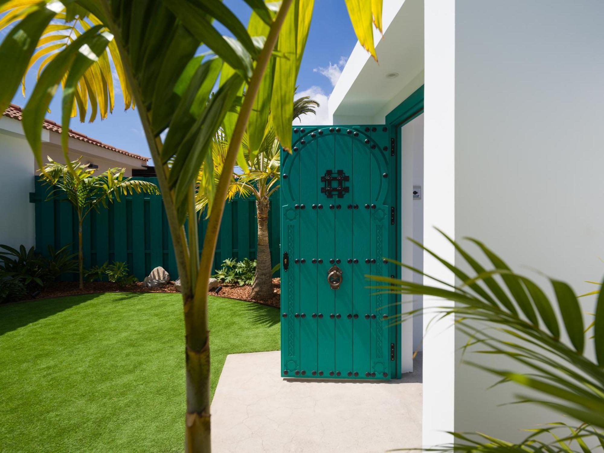 Miami Queens Villa With Private Pool By Tenpropertiesgc San Bartolome Bagian luar foto